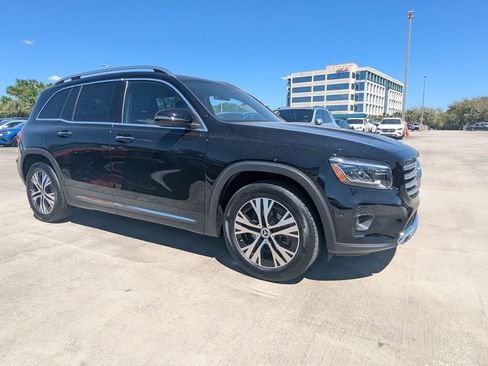 Certified 2025 Mercedes-Benz GLB 250 image 44