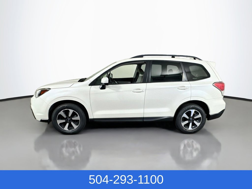 Used 2017 Subaru Forester 2.5i Premium w/ All-Weather Package AWD/4WD image 10