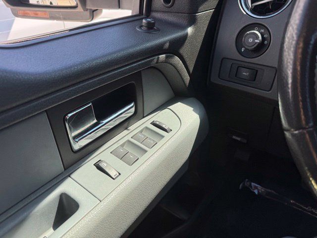 Used 2012 Ford F150 XLT w/ XLT Chrome Pkg AWD/4WD image 26