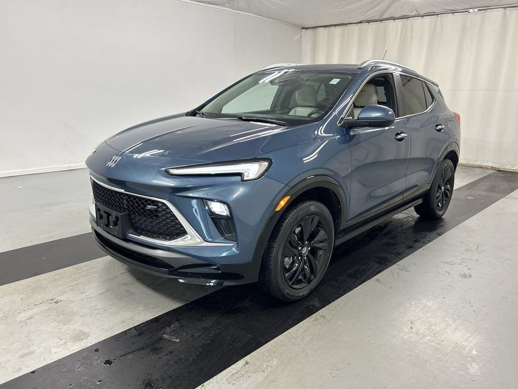 Certified 2024 Buick Encore GX Sport Touring AWD/4WD image 5