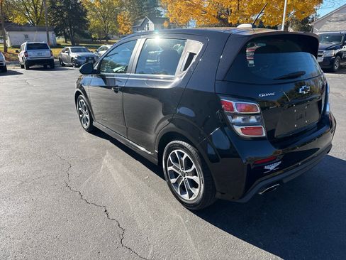 Used 2019 Chevrolet Sonic LT image 5