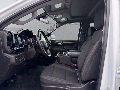 Used 2024 Chevrolet Silverado 1500 LT Trail Boss w/ Protection Package AWD/4WD image 23