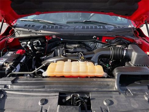 Used 2018 Ford F150 XLT w/ Equipment Group 302A Luxury image 30