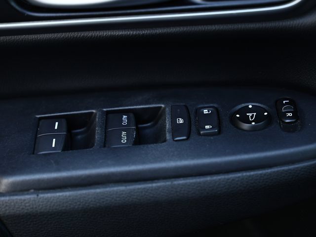 Used 2021 Honda CR-V Touring image 18