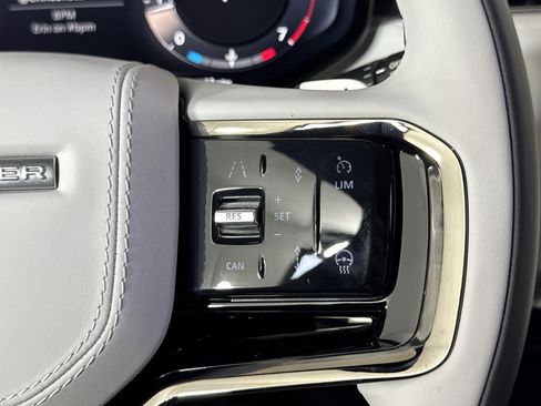 New 2025 Land Rover Range Rover Sport Dynamic SE image 14