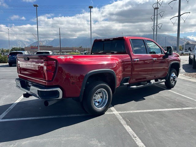 Used 2022 Chevrolet Silverado 3500 LTZ w/ LTZ Plus Package AWD/4WD image 7
