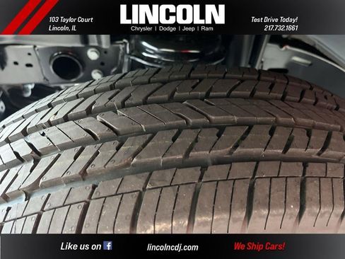 New 2025 Jeep Gladiator Sport image 30