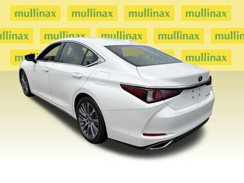 Used 2020 Lexus ES 350 w/ Accessory Package 2 FWD image 8