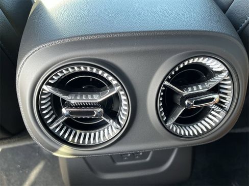 New 2026 Chevrolet Blazer EV LT image 20