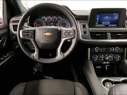 Used 2024 Chevrolet Suburban LS AWD/4WD image 6