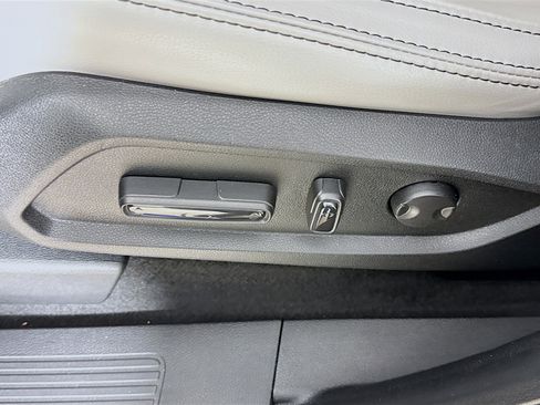 Certified 2023 Honda Pilot EX-L image 22