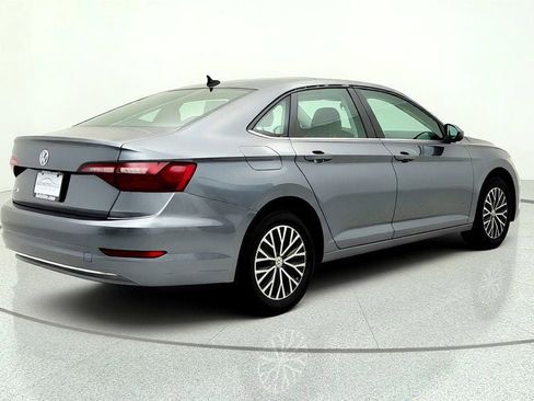 Used 2020 Volkswagen Jetta SE w/ SE Cold Weather Package FWD image 5