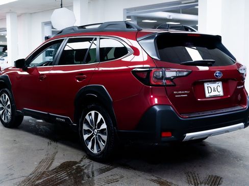 Used 2024 Subaru Outback Limited image 4