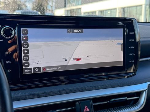 Used 2022 Kia K5 GT-Line image 17