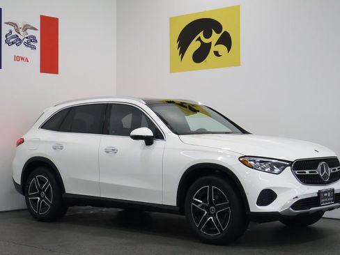 New 2026 Mercedes-Benz GLC 300 4MATIC image 1