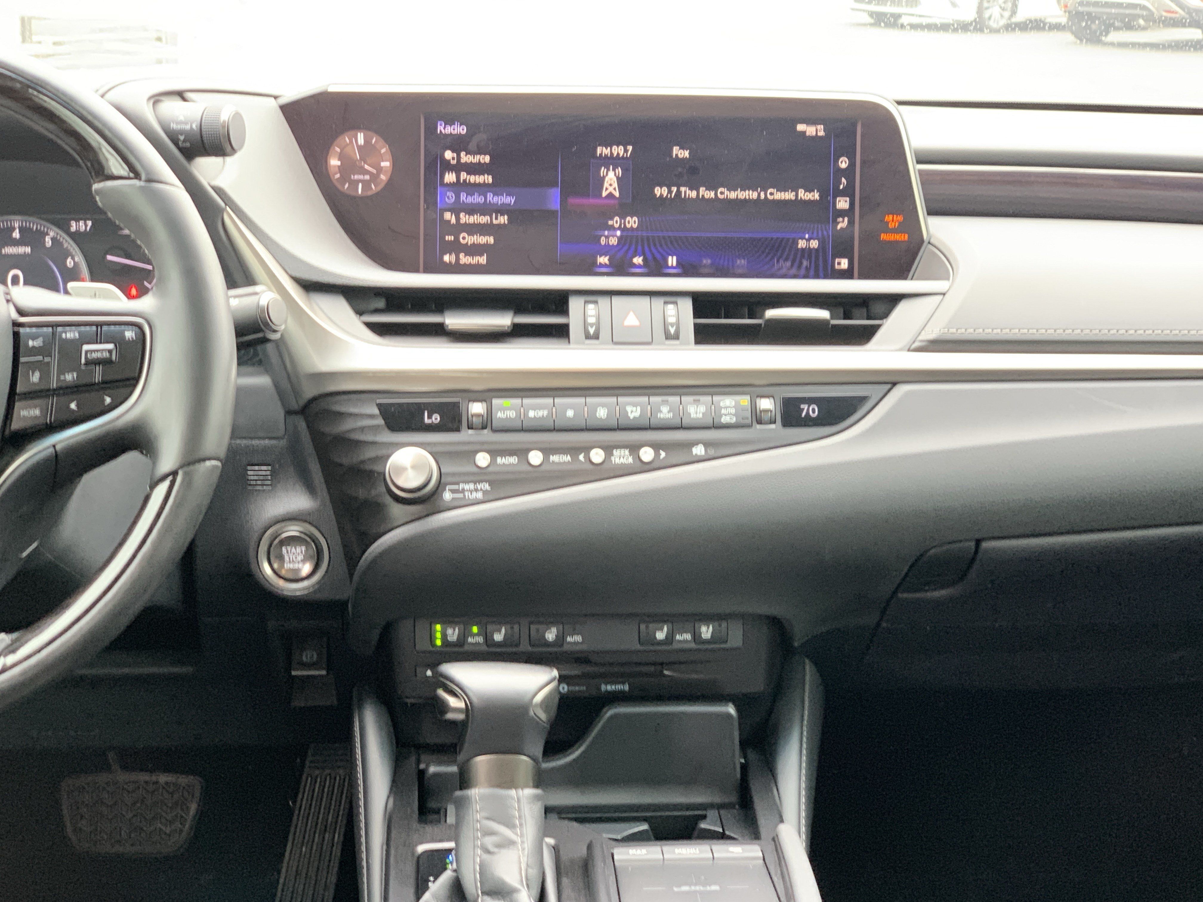 Certified 2021 Lexus ES 350 w/ Premium Package FWD image 31