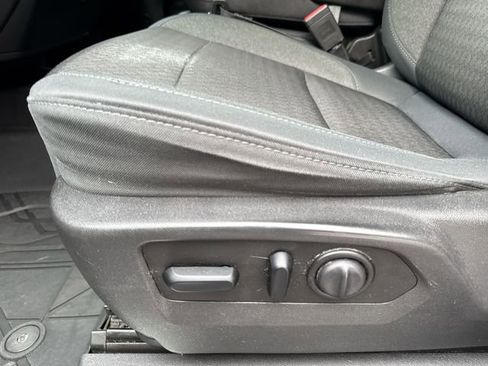 Used 2019 Chevrolet Silverado 1500 RST image 18