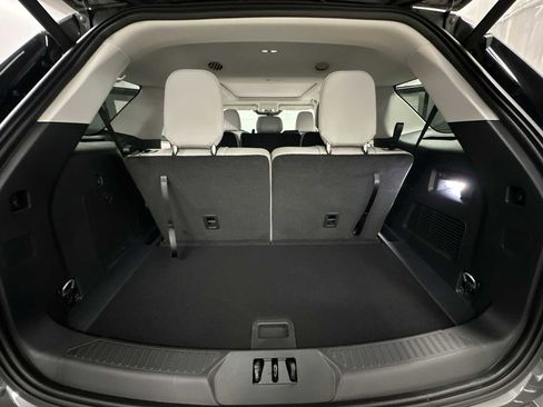 New 2026 Ford Explorer Active w/ Active Comfort Package image 26