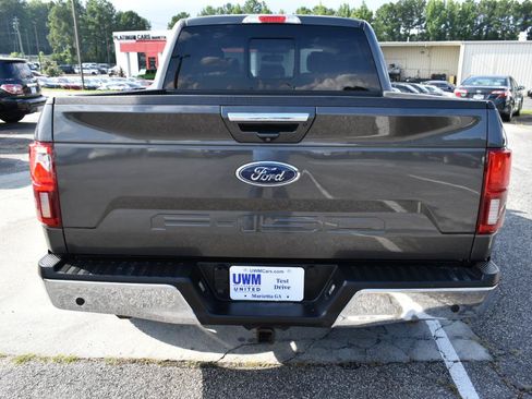 Used 2018 Ford F150 Lariat w/ Equipment Group 502A Luxury AWD/4WD image 7