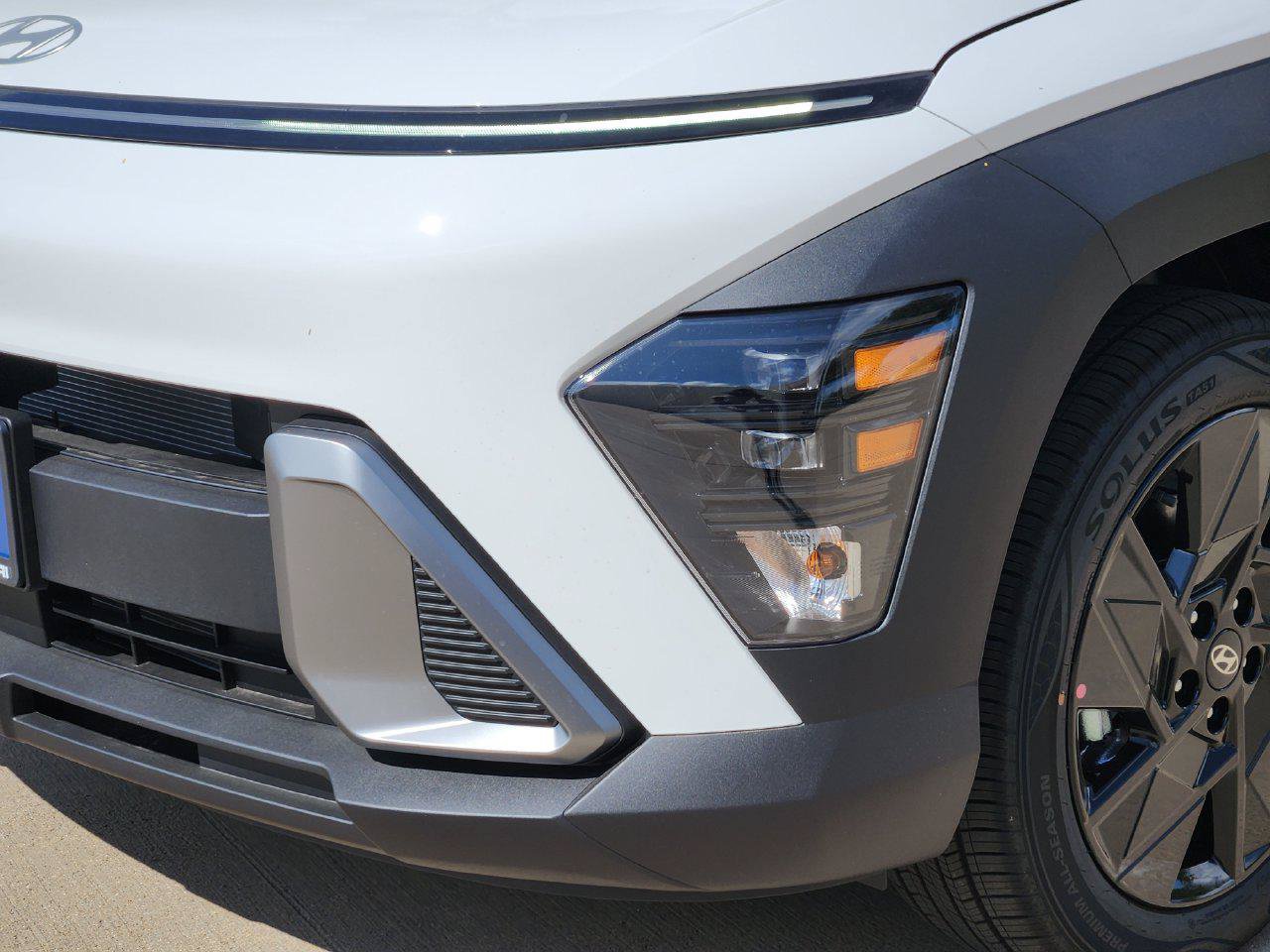 New 2027 Hyundai Kona SEL Sport FWD image 6