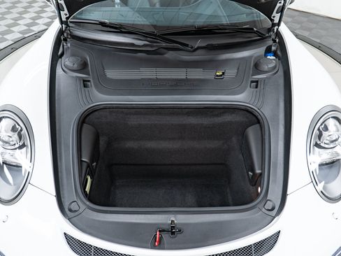 Certified 2016 Porsche 911 R RWD image 14