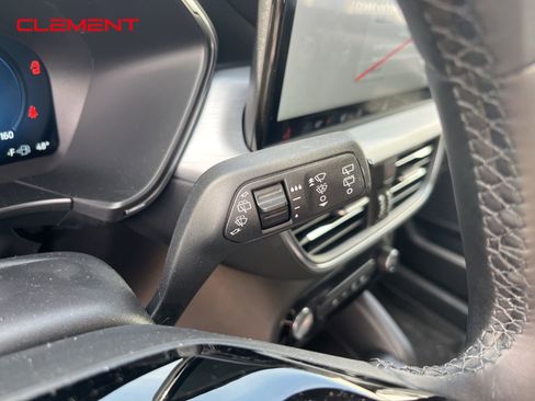 New 2024 Ford Escape SE w/ PHEV Premium Package image 9