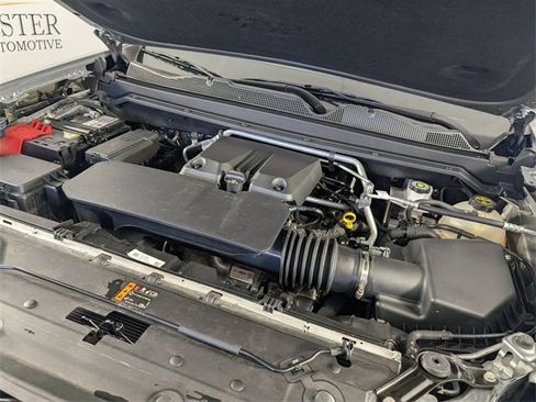 Certified 2024 Chevrolet Colorado ZR2 w/ ZR2 Convenience Package III image 37