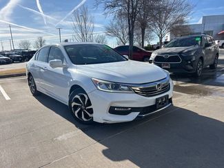 Used 2017 Honda Accord EX-L video 1