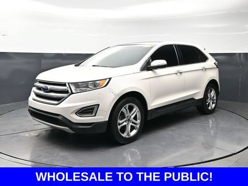 Used 2015 Ford Edge Titanium FWD image 6