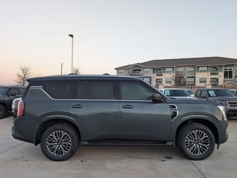 New 2026 Nissan Armada Platinum image 3