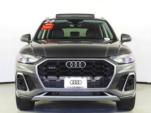 Used 2023 Audi Q5 2.0T Premium w/ Convenience Package AWD/4WD image 3