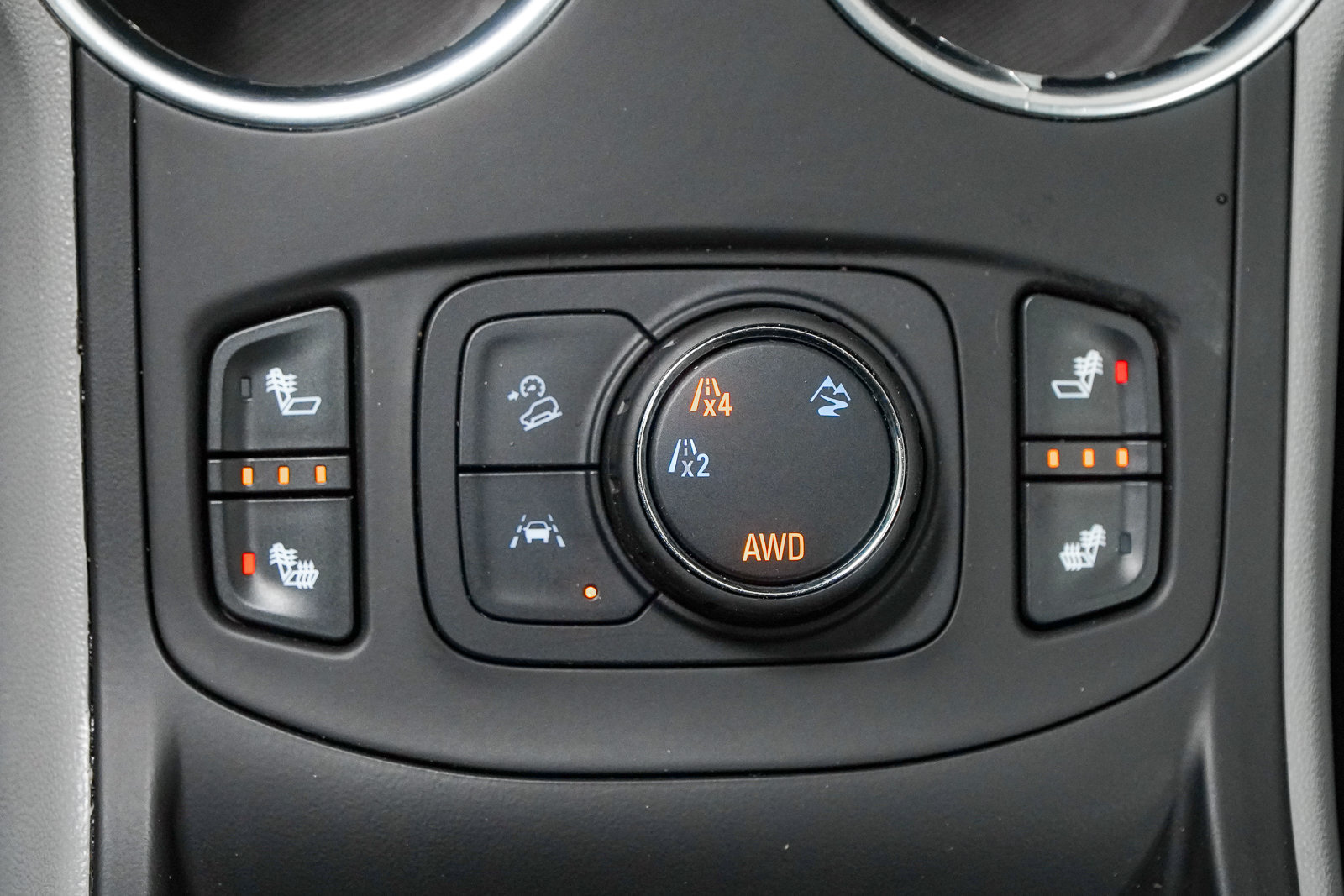 Used 2020 GMC Terrain SLT AWD/4WD image 32