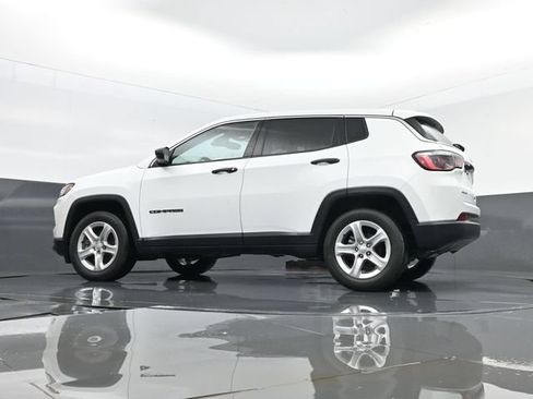 Used 2023 Jeep Compass Sport AWD/4WD image 22
