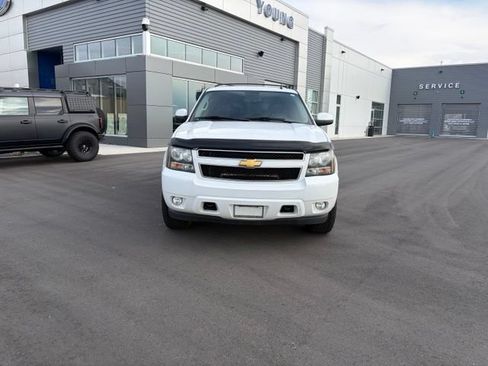 Used 2012 Chevrolet Suburban LT AWD/4WD image 8