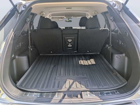 Used 2024 Mitsubishi Outlander ES FWD image 12