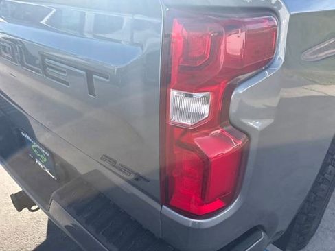 Certified 2021 Chevrolet Silverado 1500 RST w/ Diesel Off-Road Package image 29