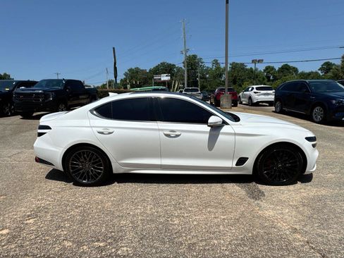Used 2022 Genesis G70 3.3T Launch Edition RWD image 24