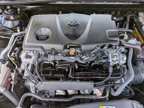 Certified 2022 Toyota Camry SE w/ Convenience Package FWD image 22