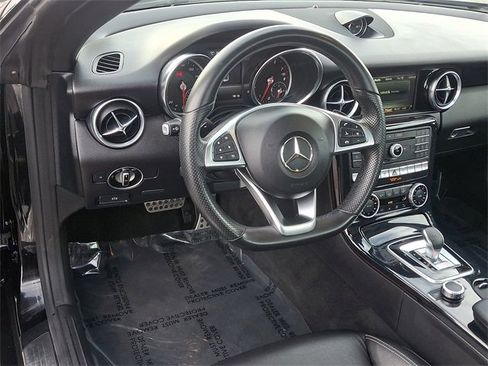 Used 2019 Mercedes-Benz SLC 300 w/ Premium Package image 11