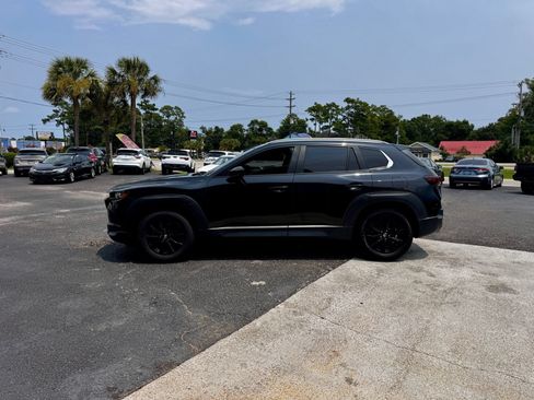 Used 2024 MAZDA CX-50 AWD 2.5 S w/ Preferred Package image 3