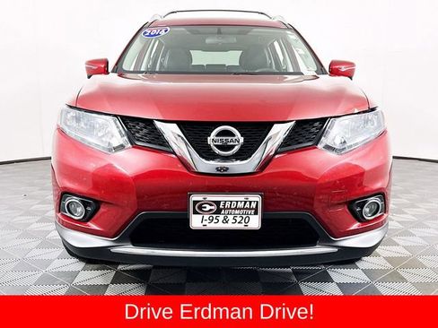 Used 2016 Nissan Rogue SL image 2