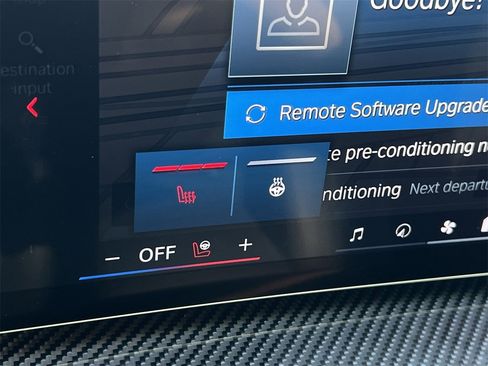 Used 2025 BMW M2 w/ Lighting Package image 27