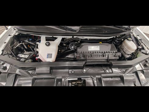 Used 2024 GMC Savana 3500 Extended RWD image 32