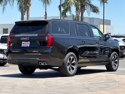 New 2026 GMC Yukon XL AT4 w/ AT4 Premium Plus Package