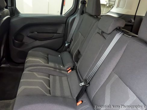 Used 2016 Ford Transit Connect XLT FWD image 11