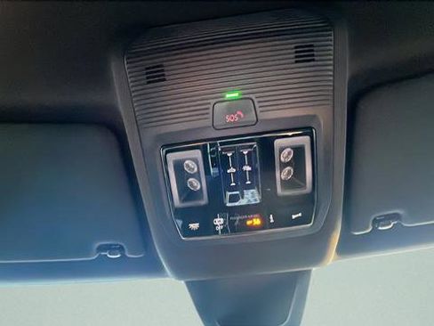 New 2026 Volkswagen Atlas Cross Sport SEL Premium R-Line image 18