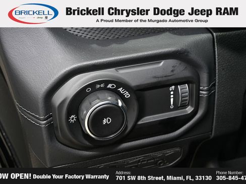 Used 2026 Jeep Wrangler Unlimited Rubicon AWD/4WD image 26