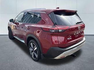 Used 2021 Nissan Rogue Platinum video 2