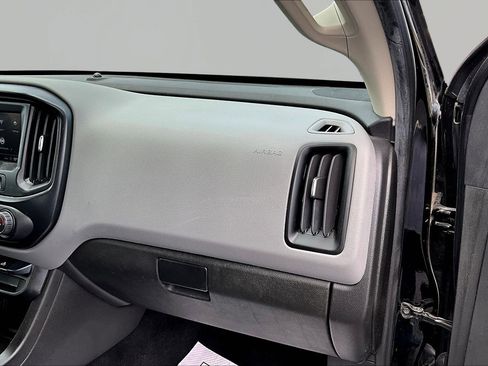 Used 2022 Chevrolet Colorado W/T w/ Custom Special Edition RWD image 14