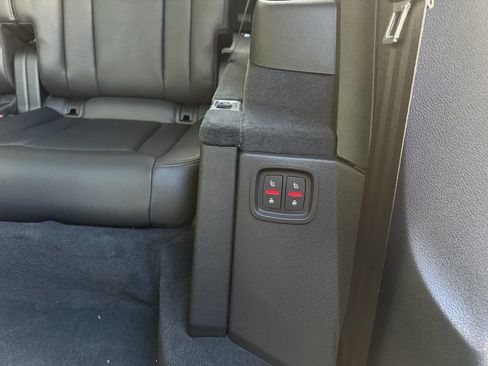 Used 2018 Audi Q7 3.0T Prestige image 37